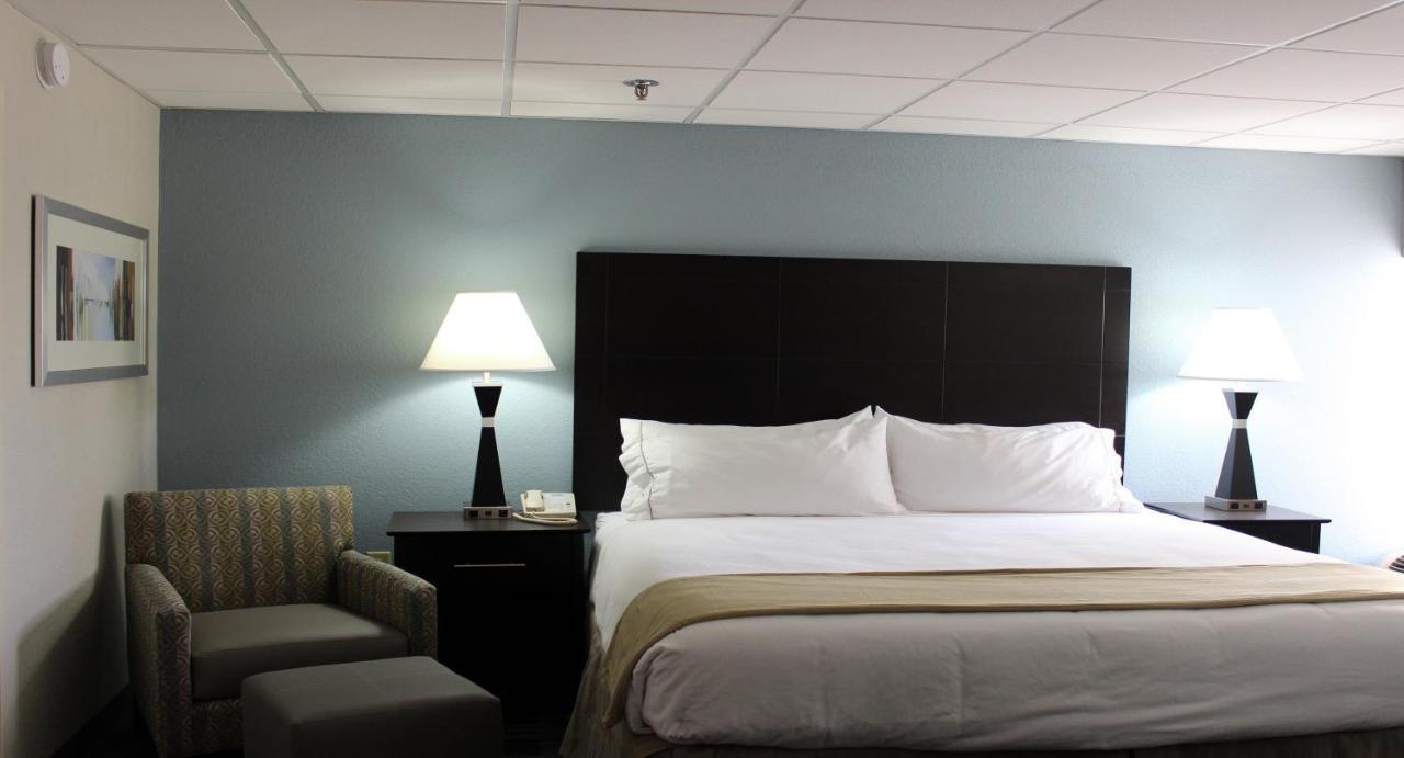 Holiday Inn Express Forsyth By Ihg Kültér fotó