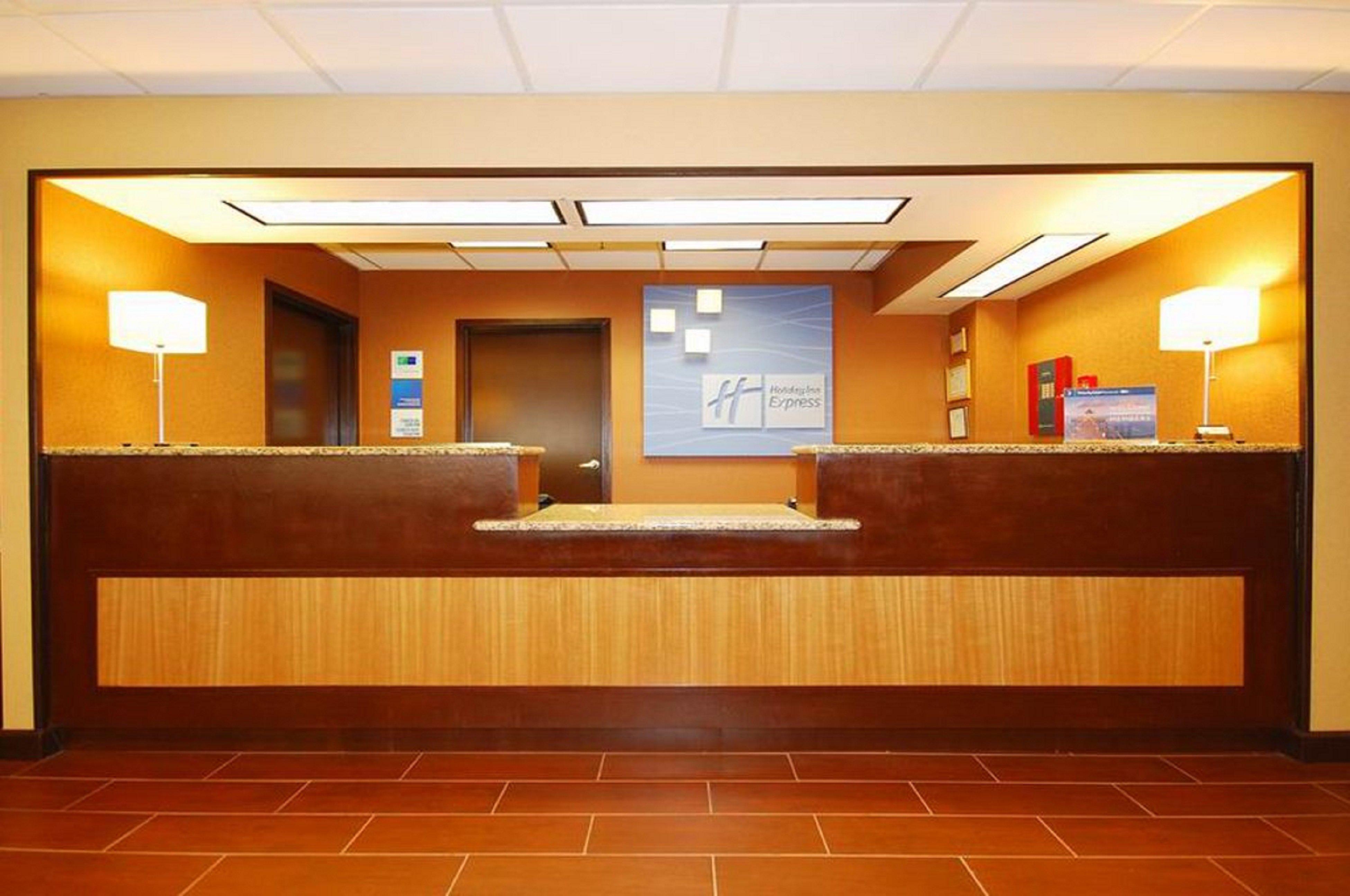 Holiday Inn Express Forsyth By Ihg Kültér fotó