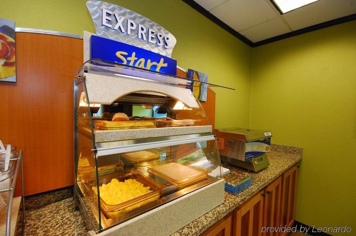 Holiday Inn Express Forsyth By Ihg Étterem fotó